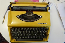 Schreibmaschine Adler Tippa S