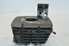 YAMAHA RS 100 1Y8 ZYLINDER MOTORZYLINDER KOLBEN CYLINDER PISTON MOTOR