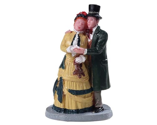 Lemax dickens couple - dickens,