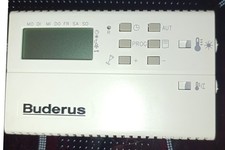 Buderus / Wolf Raumtemperaturregler SR 200 2R10/1 BU - absolut neuwertig!!