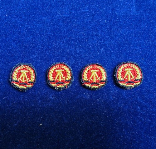 Stück ddr mützenkokarde - 4,