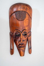 Afrikanische Holzmaske als