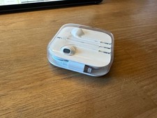 Apple iPhone Kopfhörer mit Lightning Anschluss EarPods Kabelkopfhörer