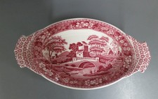 Längliche Platte mit Griffe