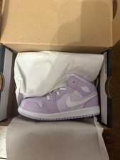Nike Air Jordan 1 Mid Violet