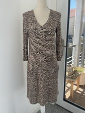 Bequemes Kleid mit Taschen von