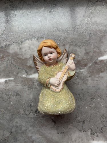 Engelfigur mit gitarre - mit,