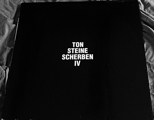 Ton steine scherben - 🤘ton, iv