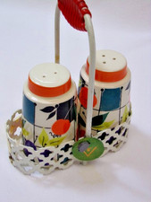 60er Jahre,  W. Goebel, Westgermany - Salz- u. Pfefferstreuer im Metallkörbchen