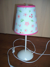 Lampe, Tischleuchte, Nachttischlampe, Steinbeck