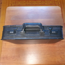 Aktenkoffer aus Echtleder mit