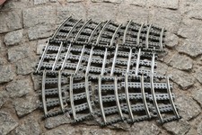 Lego Eisenbahn - 9V Schienen 15 Stück,  5  Geraden 4515 + 10 Kurven 4520