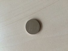 2x ML-2020 Knopfzelle 3V