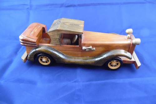 Vintage holzspielzeug oldtimer - holzspielzeug,