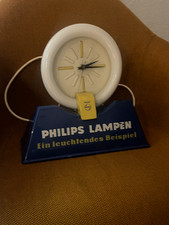 Uhr   "Philips Lampen Ein leuchtendes Beispiel"