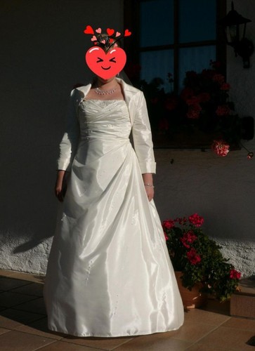 Brautkleid