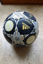 Adidas Capitano Official Match Ball Replica FC Chelsea Gr. 5 Champions League