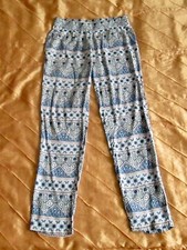 H&M DIVIDED FESTIVAL STOFFHOSE