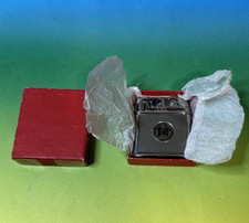 Rowenta Halbautomatik Benzin Feuerzeug Nagelneu OVP Funktioniert