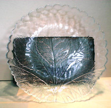 Schale mit schönem Glas art Blatt Muster Schick Art Deko D = 21 + H 4cm sehr gut