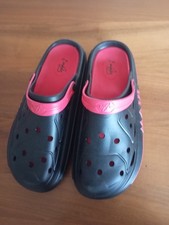 Maui Clogs Gartenschuhe gr 44/45 schwarz rot