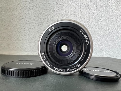 Olympus zuiko 17mm - zuiko, f/2.8