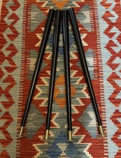 4 Mid Century Möbelbeine schwarz konisch Holz 58 cm mit Messingzwingen