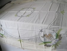 Quadratische Tischdecke mit Jagdmotiv 134 x 134 Maschinenstickerei,  Jagdzimmer