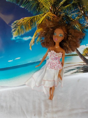 Barbie puppe mit - barbie, puppe,