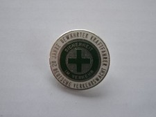 Brosche Button PIN Deutsche