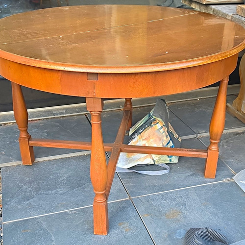 Runder holz esstisch braun - runder,