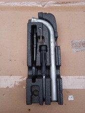 Volkswagen Caddy 2K Bordwerkzeug  Set 2K5012113A Abschlepöse 1T0805615A