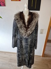 Pelzmantel, Schwarzer