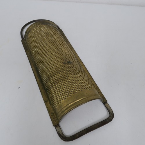 Alte messing reibe - ,