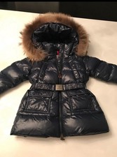 Moncler Kinder-Daunenjacke mit Echtfellkapuze