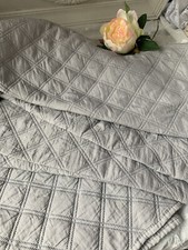 Tagesdecke MONA 260 x 260 hell