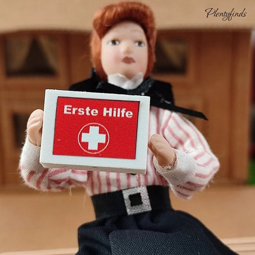 Miniatur erste hilfe kasten - miniatur, erste-hilfe-kasten