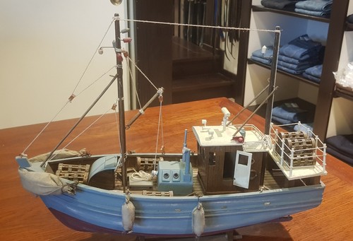 Fischerboot ein zweimastiges - ein,