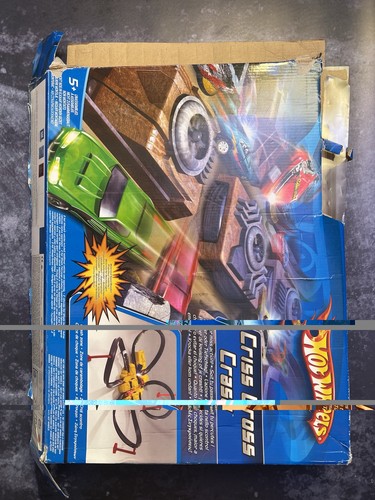 Hot wheels criss - wheels, crash