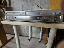 TARGA Videorecorder VHS, silber, 43 Breite x 34 Tiefe x 7,5 cm Höhe