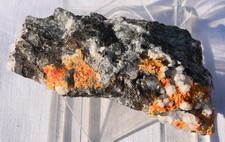 Mineral stein realgar 132 - mineral,