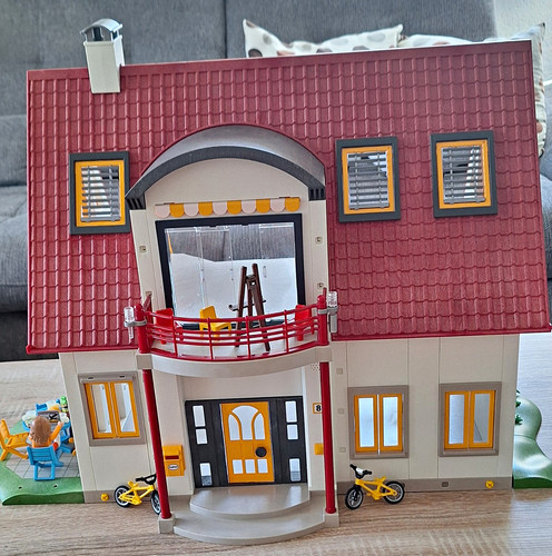 Playmobil city life - city,