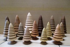 15 Deko Tannen gedrechselt aus