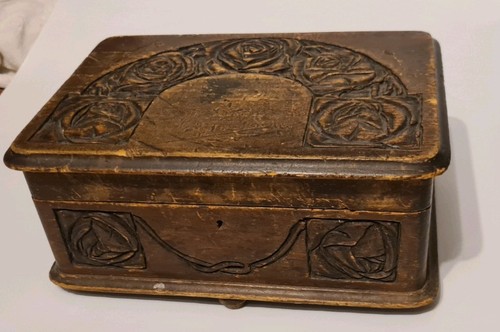 Antike jugendstil holztruhe - jugendstil,