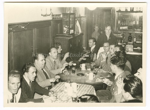 Kneipenleben der 1950er