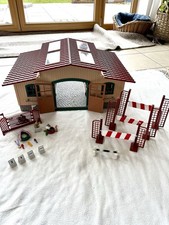 Schleich 42195 Pferdestall mit