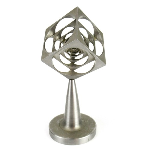 Designer metall objekt - designer,