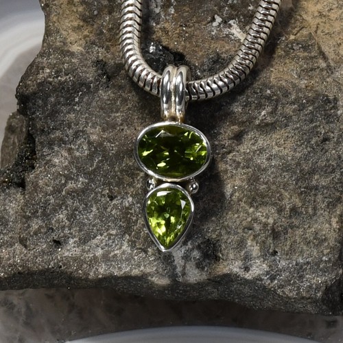 Peridot anhänger 925er - peridot,