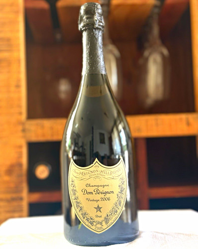 Dom pérignon champagne - dom,