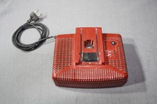 P131 Hilti Hilti Akku Ladegerät Ladestation TCU 7/36 defekt !!!!